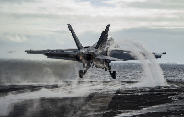 Jet water ship ocean jetboat free wallpaper - medium preview image