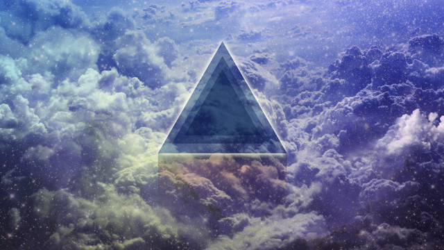 Triangle in the clouds sky free wallpaper - medium preview image