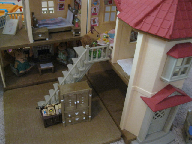 Dollhouse staircase bedroom secondstory architecture free wallpaper - medium preview image