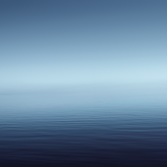 Large body of water boat free wallpaper - medium preview image