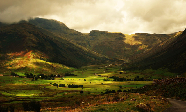 Scenic valley mountains winding road free wallpaper - medium preview image