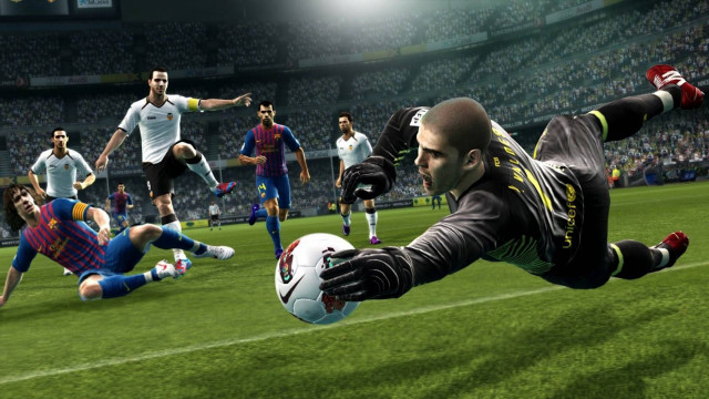 Man diving soccer ball game free wallpaper - medium preview image
