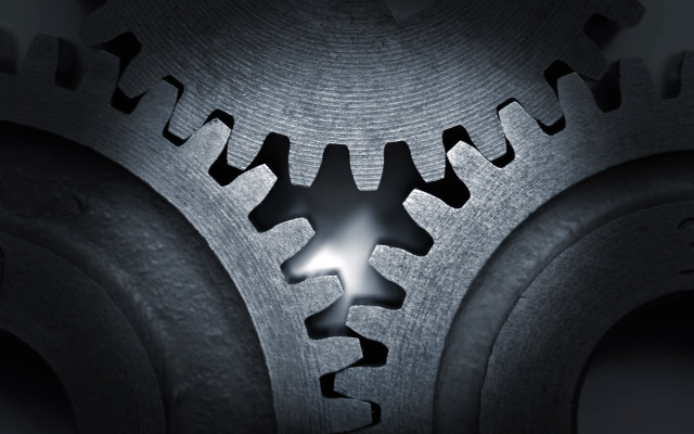 Metal gear wheel light center free wallpaper - medium preview image