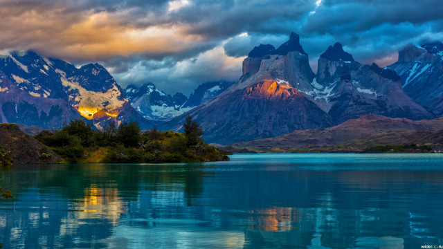 Mountain lake cloudy sky reflection free wallpaper - medium preview image