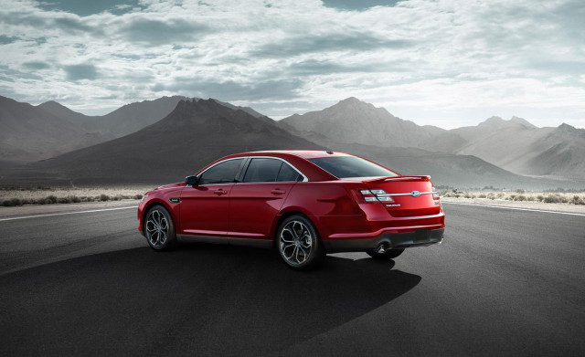 Red car desert road mountains free wallpaper - medium preview image