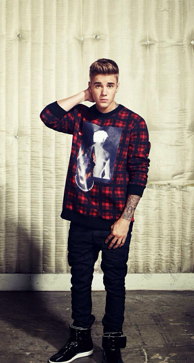 Handsome man red black shirt free wallpaper - medium preview image