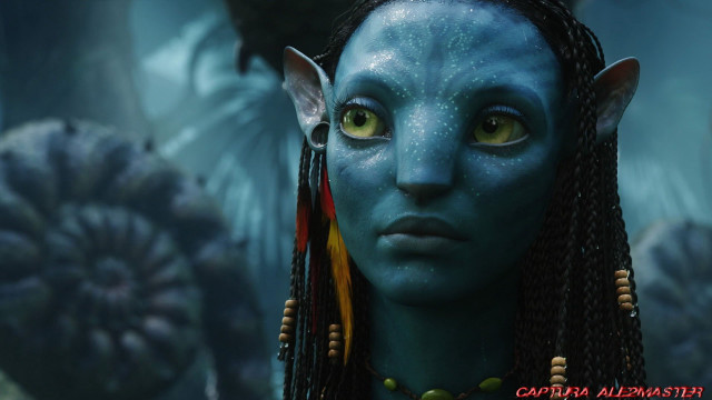 Blue skin woman bird necklace free wallpaper - medium preview image