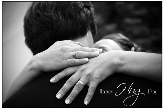 Couple hugging happy hug day free wallpaper - medium preview image