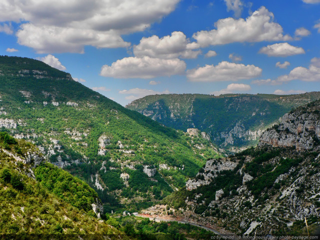 Valley mountain blue sky clouds free wallpaper - medium preview image