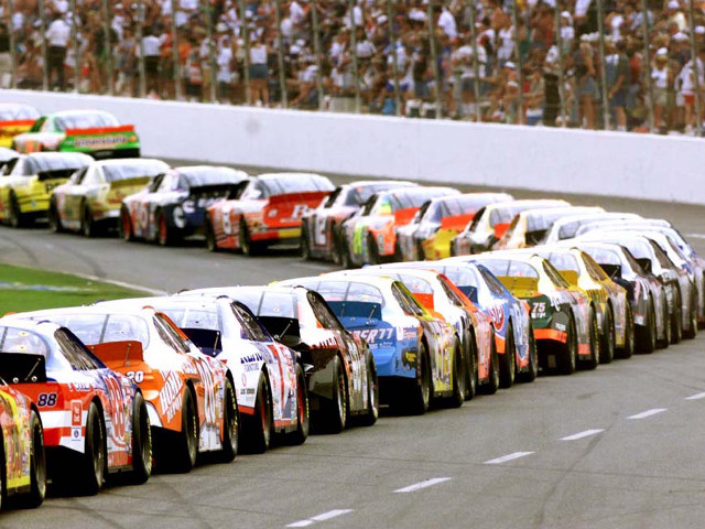 Race track cars crowd stadium free wallpaper - medium preview image