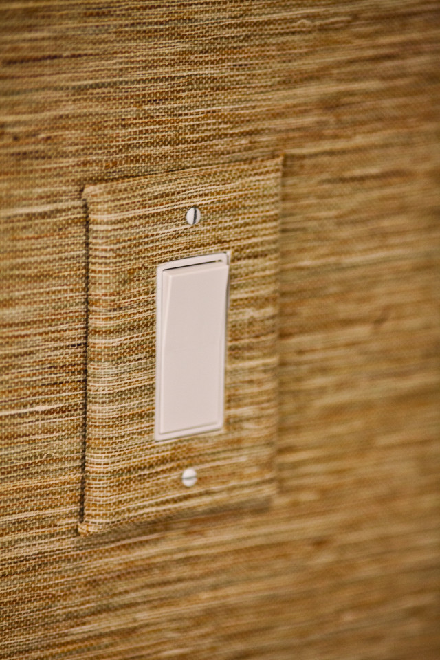 Light switch straw wall white free wallpaper - medium preview image