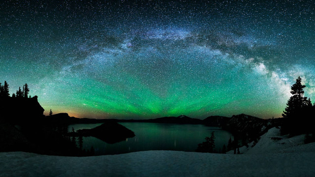 Green blue aurora lake mountains #2 free wallpaper - medium preview image