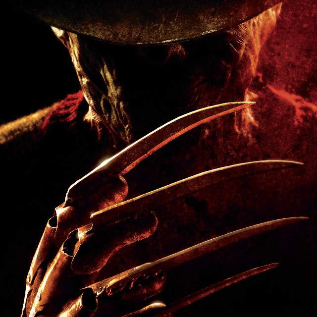 Man hat suit knife bloody free wallpaper - medium preview image