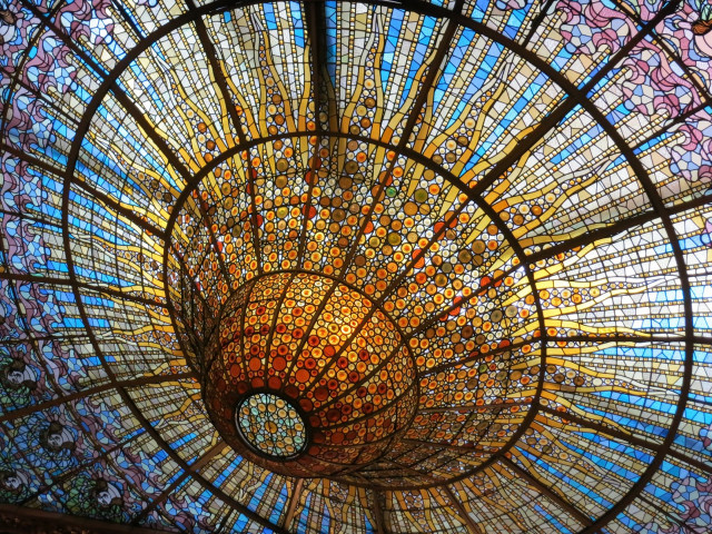 Large glass ceiling circular design #2 free wallpaper - medium preview image