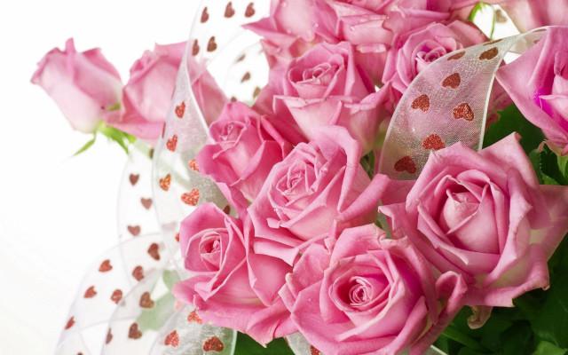 Pink roses bouquet vase polka free wallpaper - medium preview image