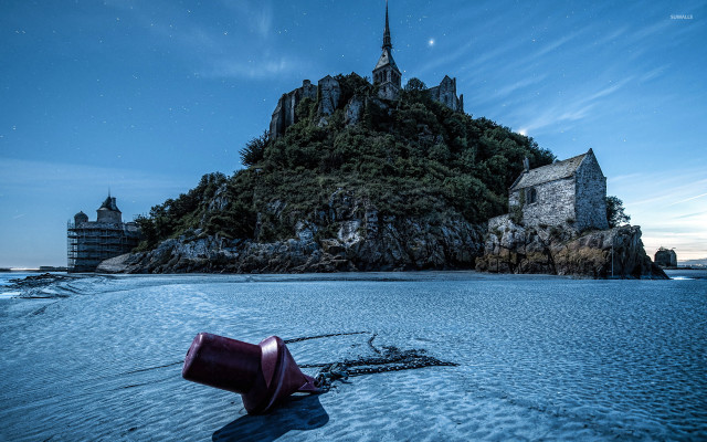 Bucket sand castle hill spire free wallpaper - medium preview image