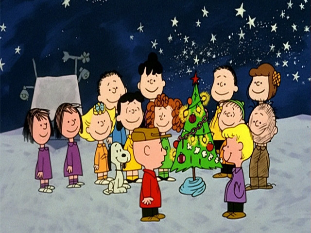 Christmas tree snow family cartoon free wallpaper - medium preview image