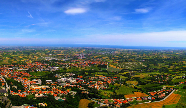 City view plane valley town free wallpaper - medium preview image
