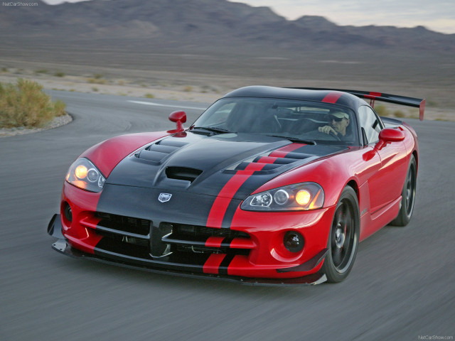 Red black sports car mountains free wallpaper - medium preview image