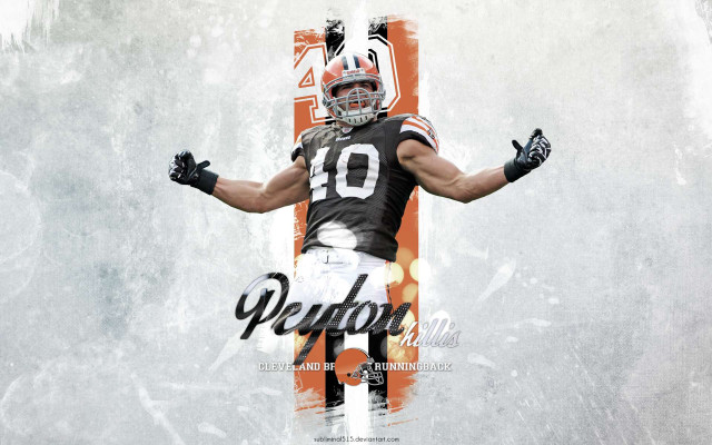 Football player jumping arms outstretched free wallpaper - medium preview image
