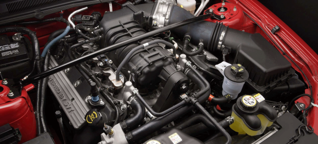 Red car engine hood open free wallpaper - medium preview image