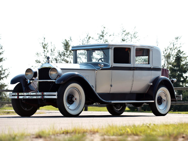 Old model car parked fence free wallpaper - medium preview image