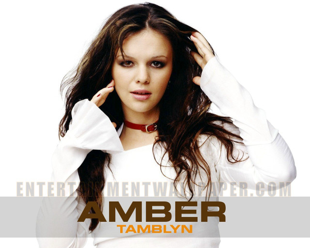 Amber tamblyn plasticien artgem amy free wallpaper - medium preview image
