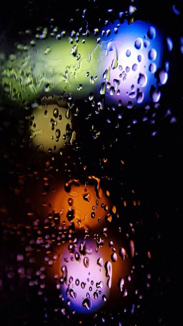 Rain covered window traffic light free wallpaper - medium preview image