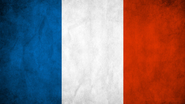 France flag grungy effect faded free wallpaper - medium preview image