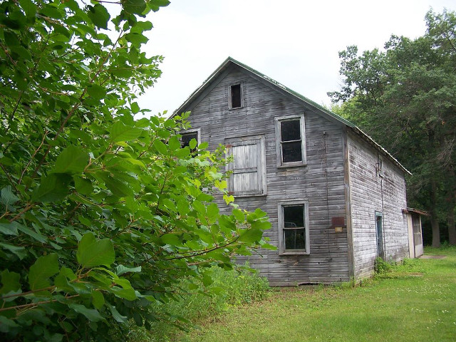 Rundown house broken window missing free wallpaper - medium preview image