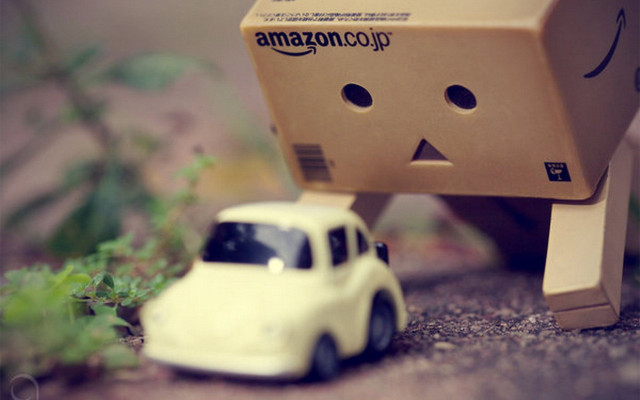 Toy car cardboard box face free wallpaper - medium preview image