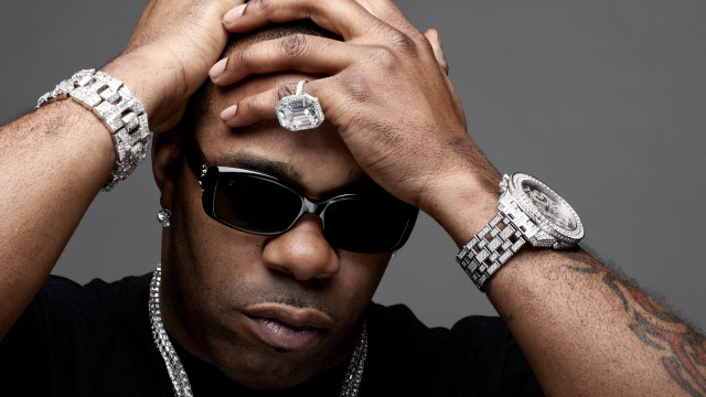 Man sunglasses chain hands head free wallpaper - medium preview image