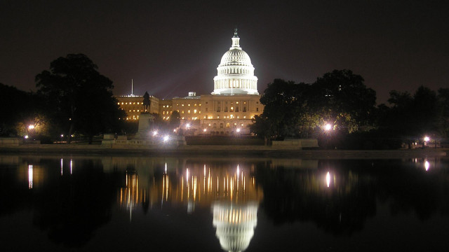 Large building dome lit night free wallpaper - medium preview image
