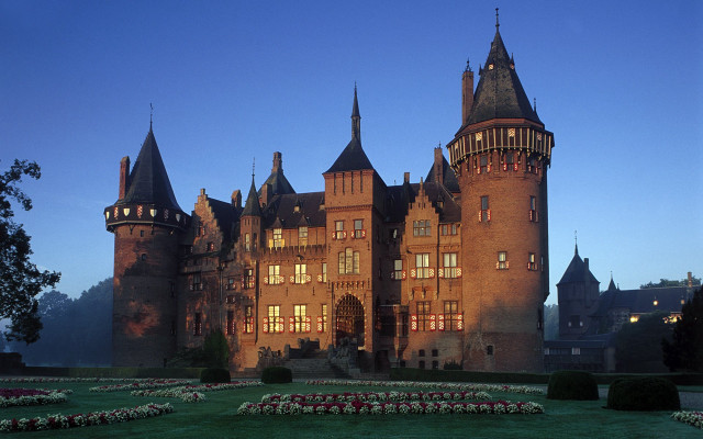 Castle clocktower night circular flowerbed free wallpaper - medium preview image