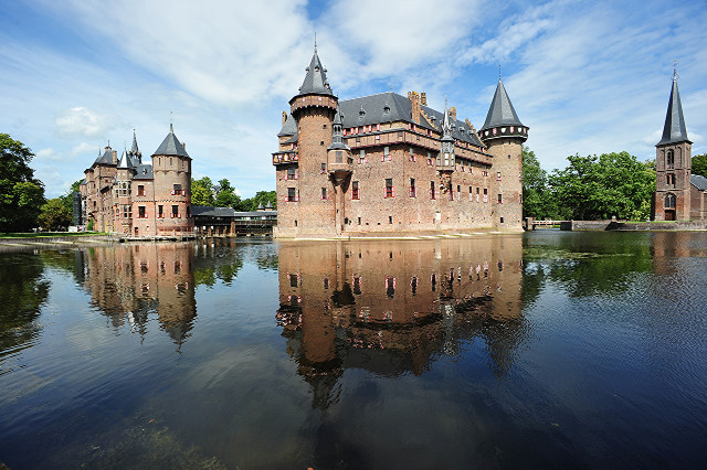 Castle towers water edge trees free wallpaper - medium preview image
