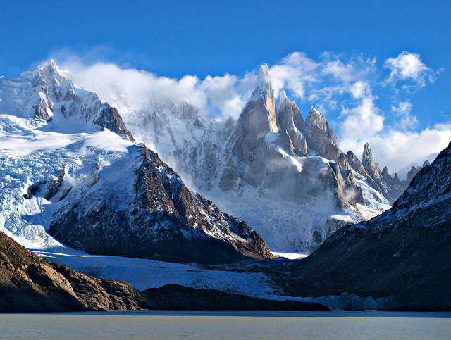 Mountain snow clouds water sky free wallpaper - medium preview image