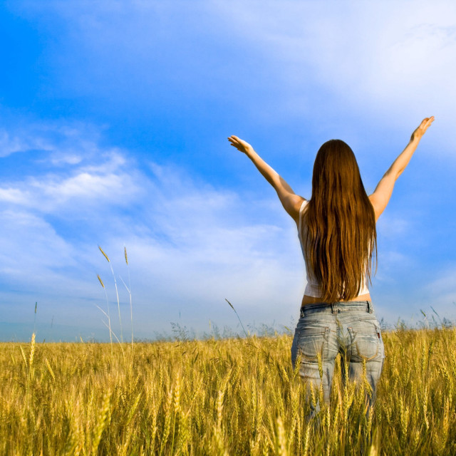 Woman standing field tall grass free wallpaper - medium preview image