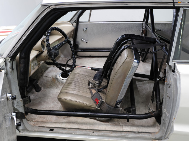 Car seat steering wheel back free wallpaper - medium preview image