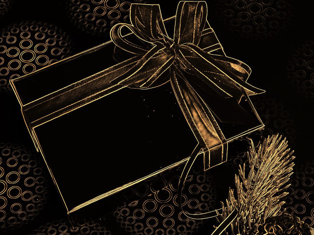 Black gold giftbox bow pinecone free wallpaper - medium preview image