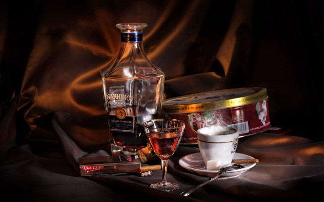 Bottle of liquor on table free wallpaper - medium preview image