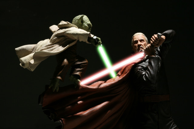 Statue man woman lightsabers action free wallpaper - medium preview image
