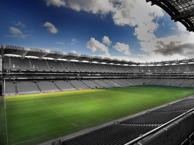 Large empty stadium green field #2 free wallpaper - medium preview image