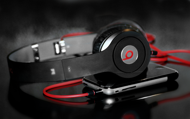Headphones cellphone charger accessories tech free wallpaper - medium preview image