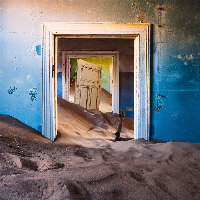 Door room sand wall door free wallpaper - medium preview image