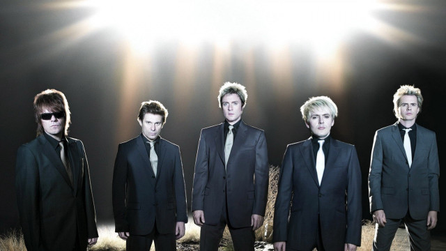 Men suits light beam formal free wallpaper - medium preview image