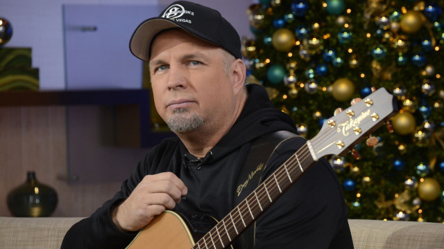 Christmas old man guitar reindeer free wallpaper - medium preview image