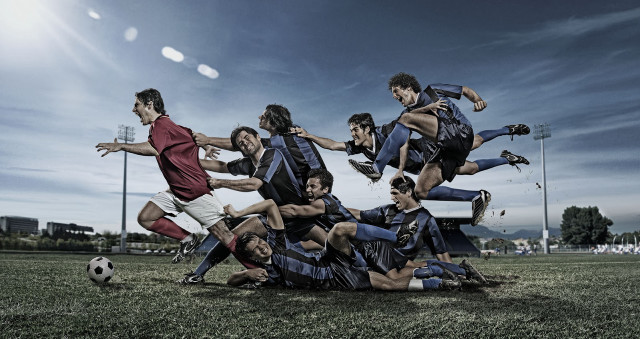 Soccer men playing field ball free wallpaper - medium preview image
