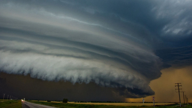Storm cloud road distance sky free wallpaper - medium preview image