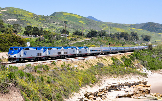 Train beach mountains traveling tracks free wallpaper - medium preview image