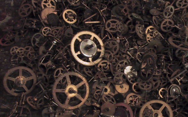 Gears clock assemblage biomechanical steampunk free wallpaper - medium preview image